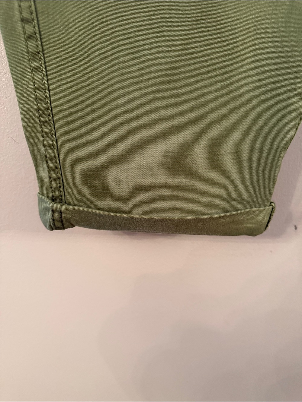 Time and Tru Olive Green Straight-Leg Cargo Pants - 16 - Picture 2 of 8